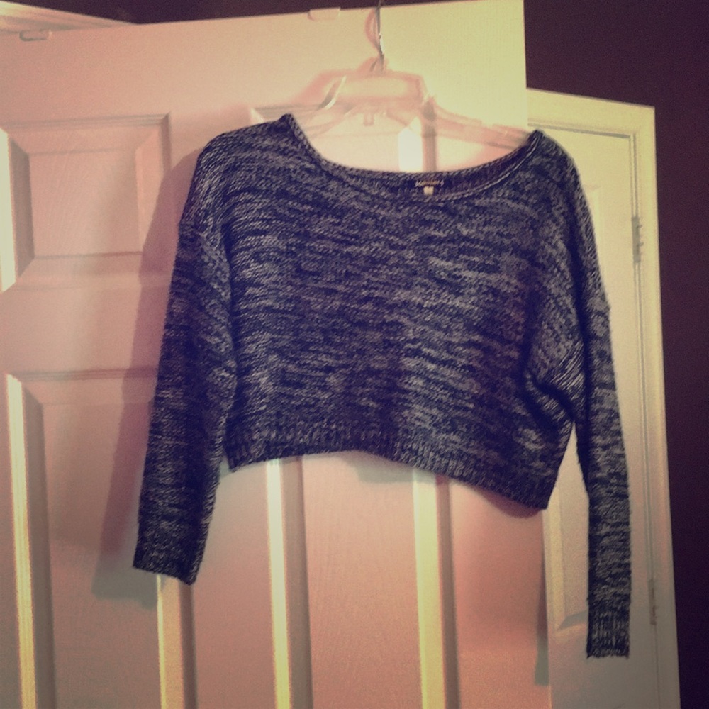 Sweater crop top!!